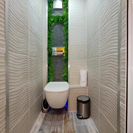 Fancy Downtown Flat شقة *